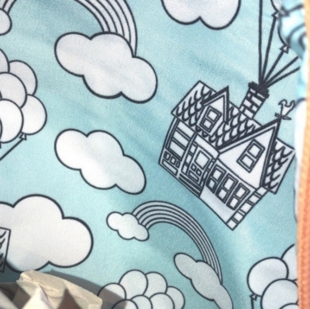 🚨🚨NWT🚨🚨DUG MINI BACKPACK BY LOUNGEFLY - Picture 5 of 5